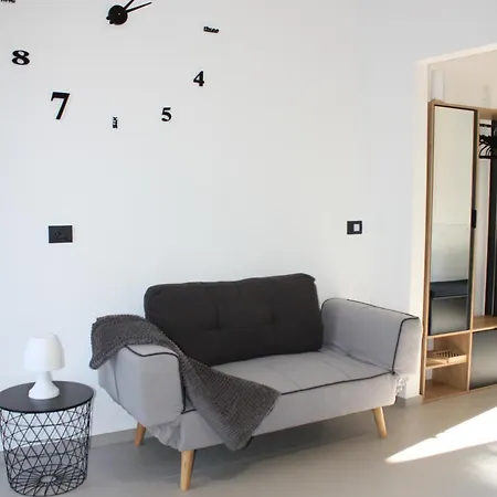 Holiday home The One Malpensa Vizzola Ticino